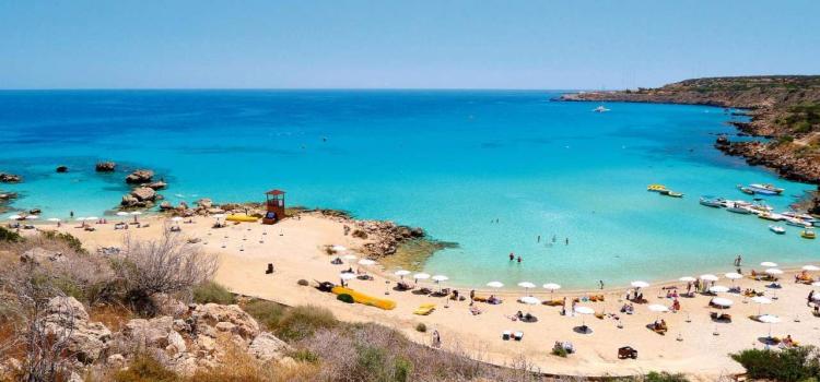 Konos Beach